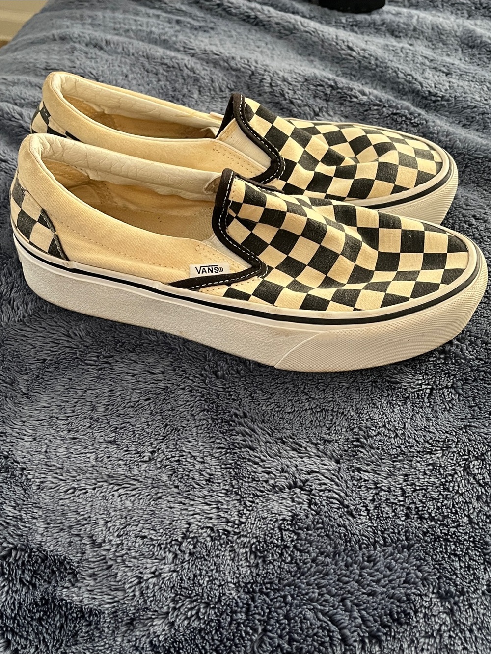 Vans- Platform Checkerboard Slip-On Sneakers - Black & Cream